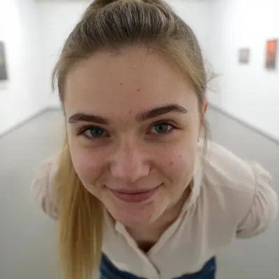 Элиза, 29